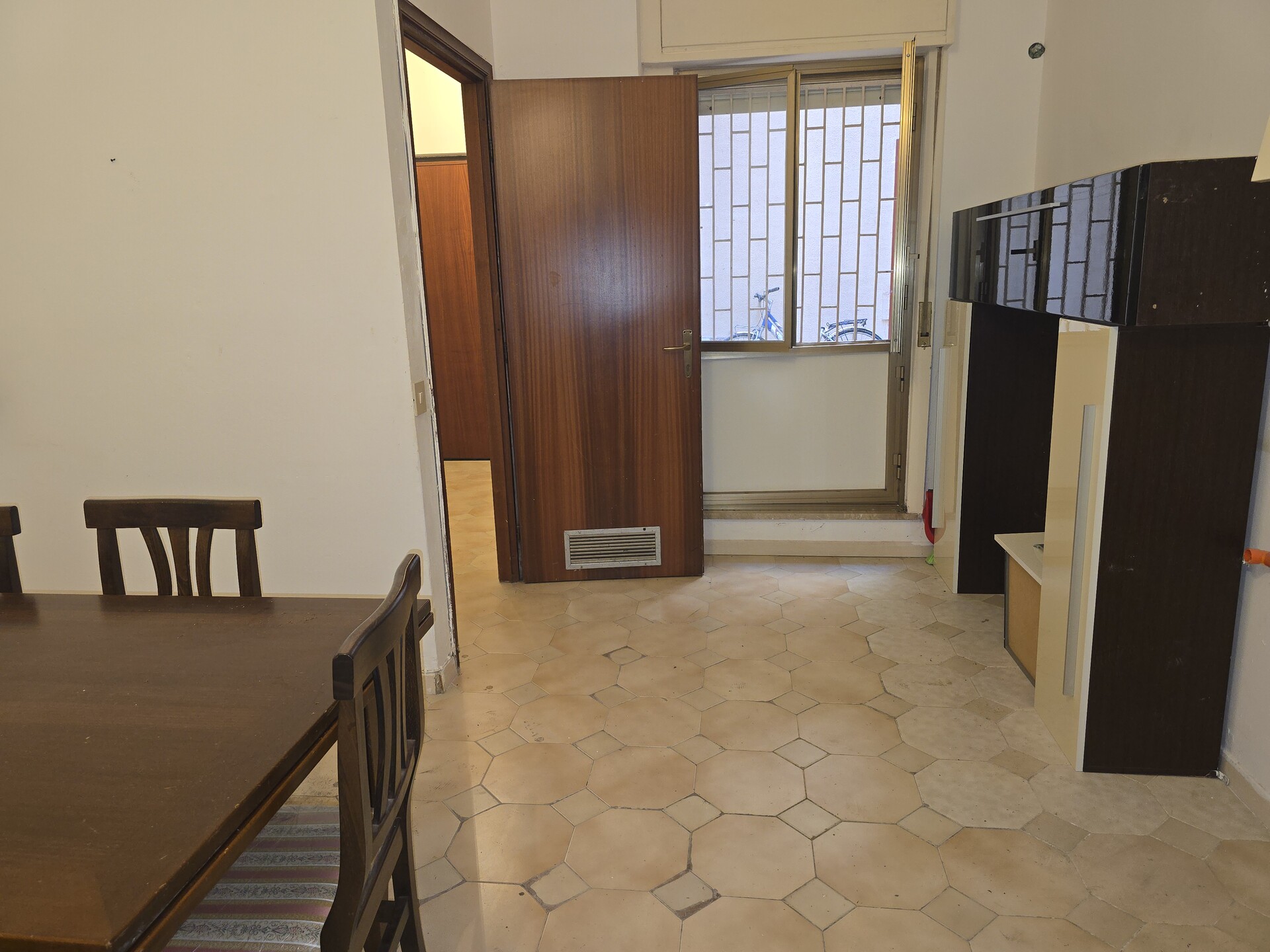 Ufficio in Vendita a Palermo Olivuzza - Tribunale
