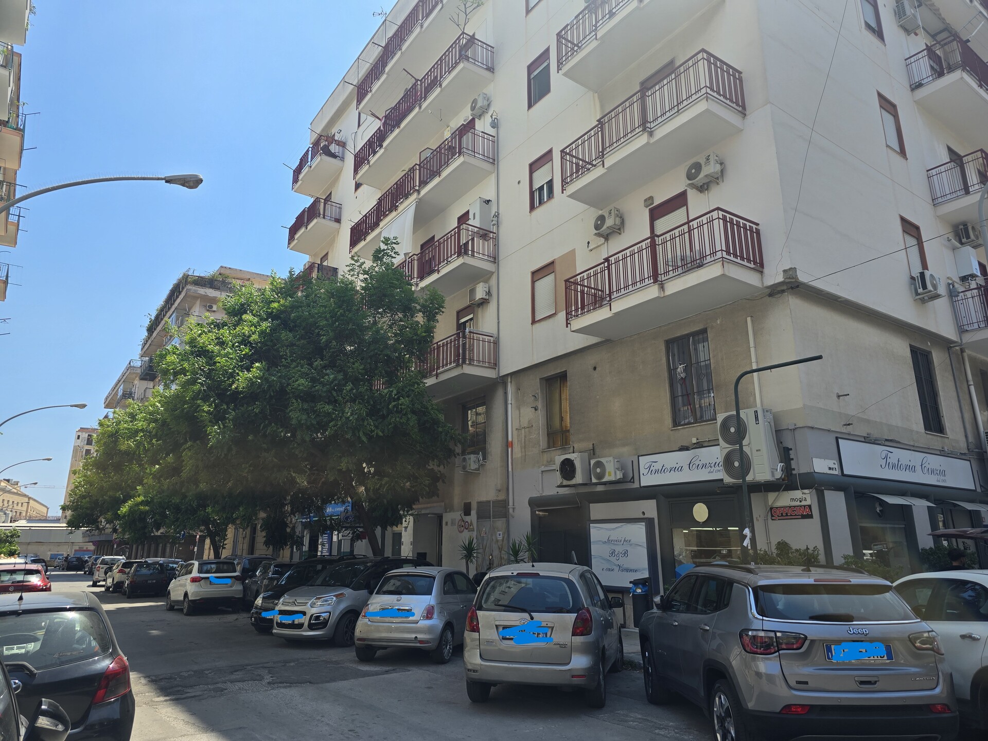 Ufficio in Vendita a Palermo Olivuzza - Tribunale