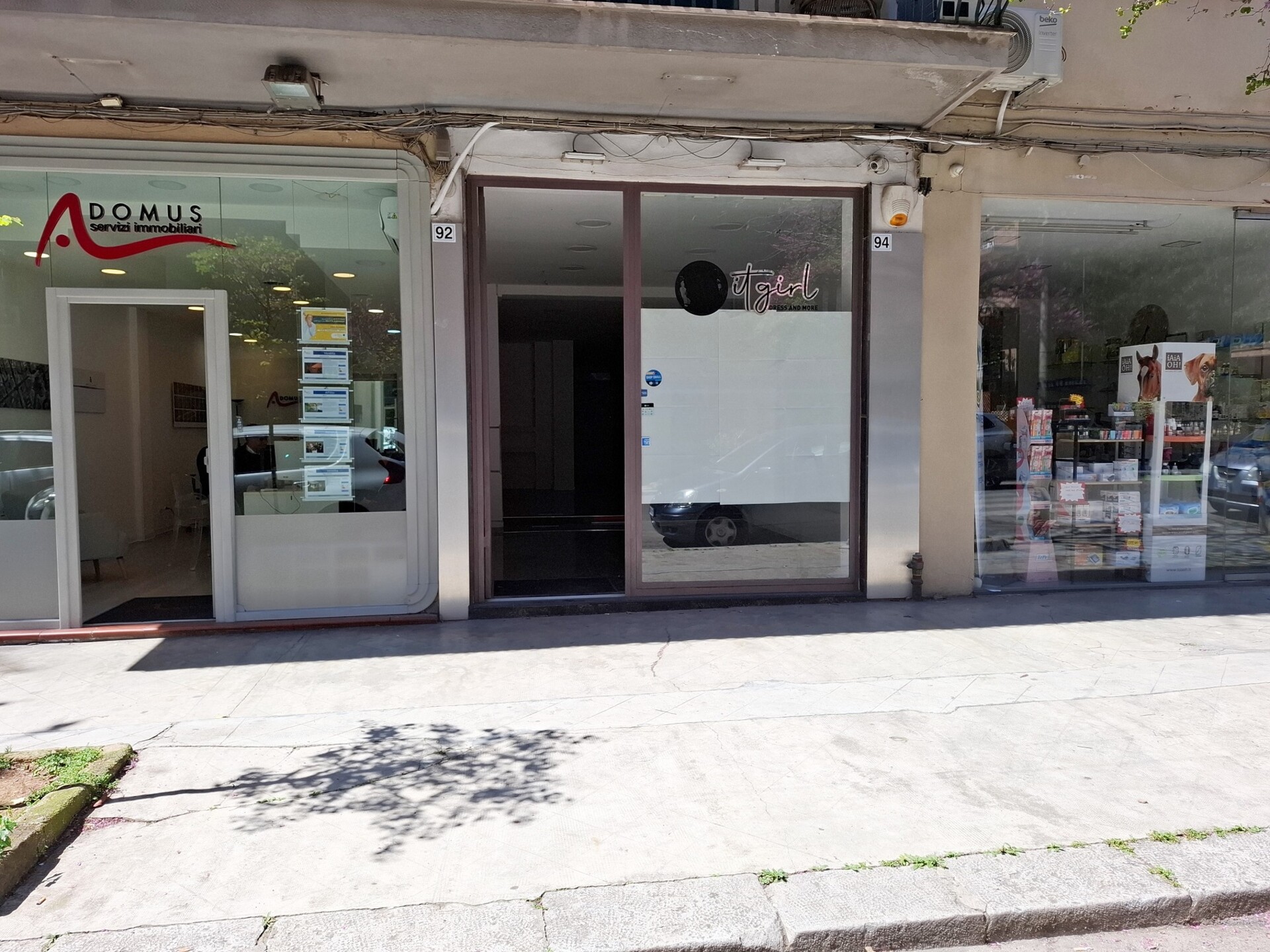 Negozio in Affitto a Palermo Sciuti - Lazio - Restivo