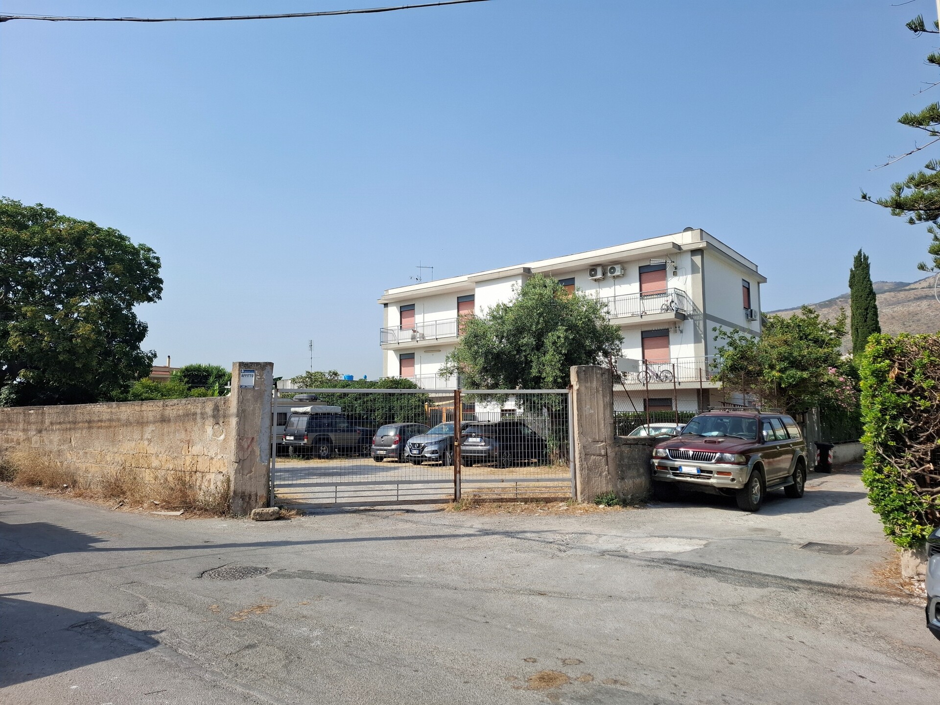 Appartamento in Vendita a Palermo Partanna Mondello