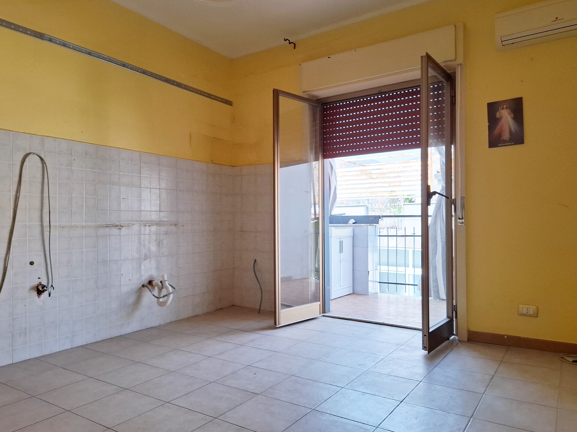 Appartamento in Vendita a Palermo Partanna Mondello