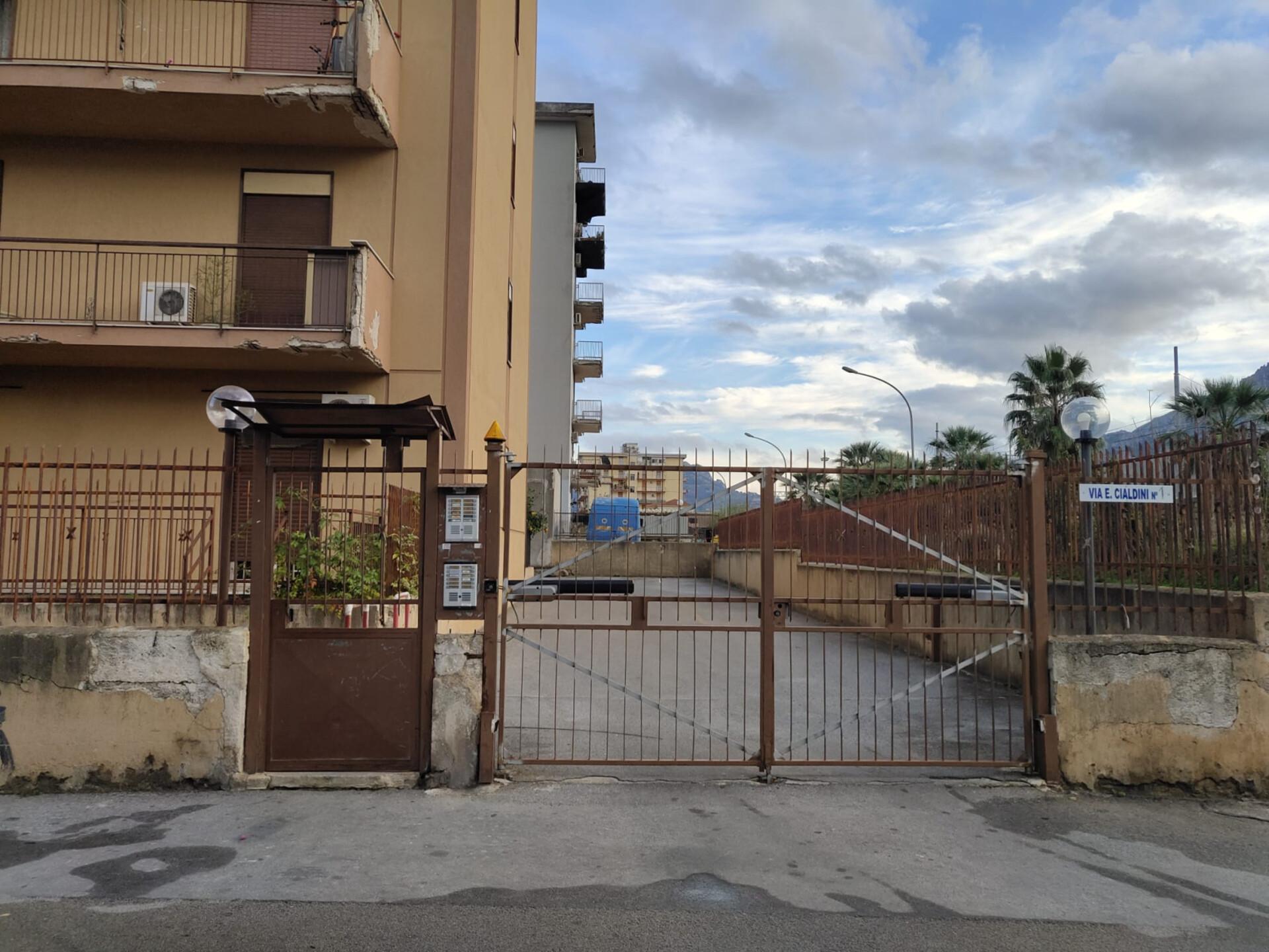 Appartamento in Vendita a Palermo Brancaccio - Sperone - Bandita