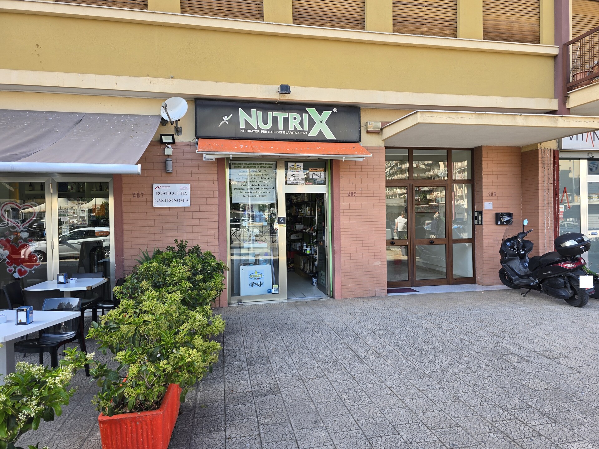 Negozio in Vendita a Palermo Uditore