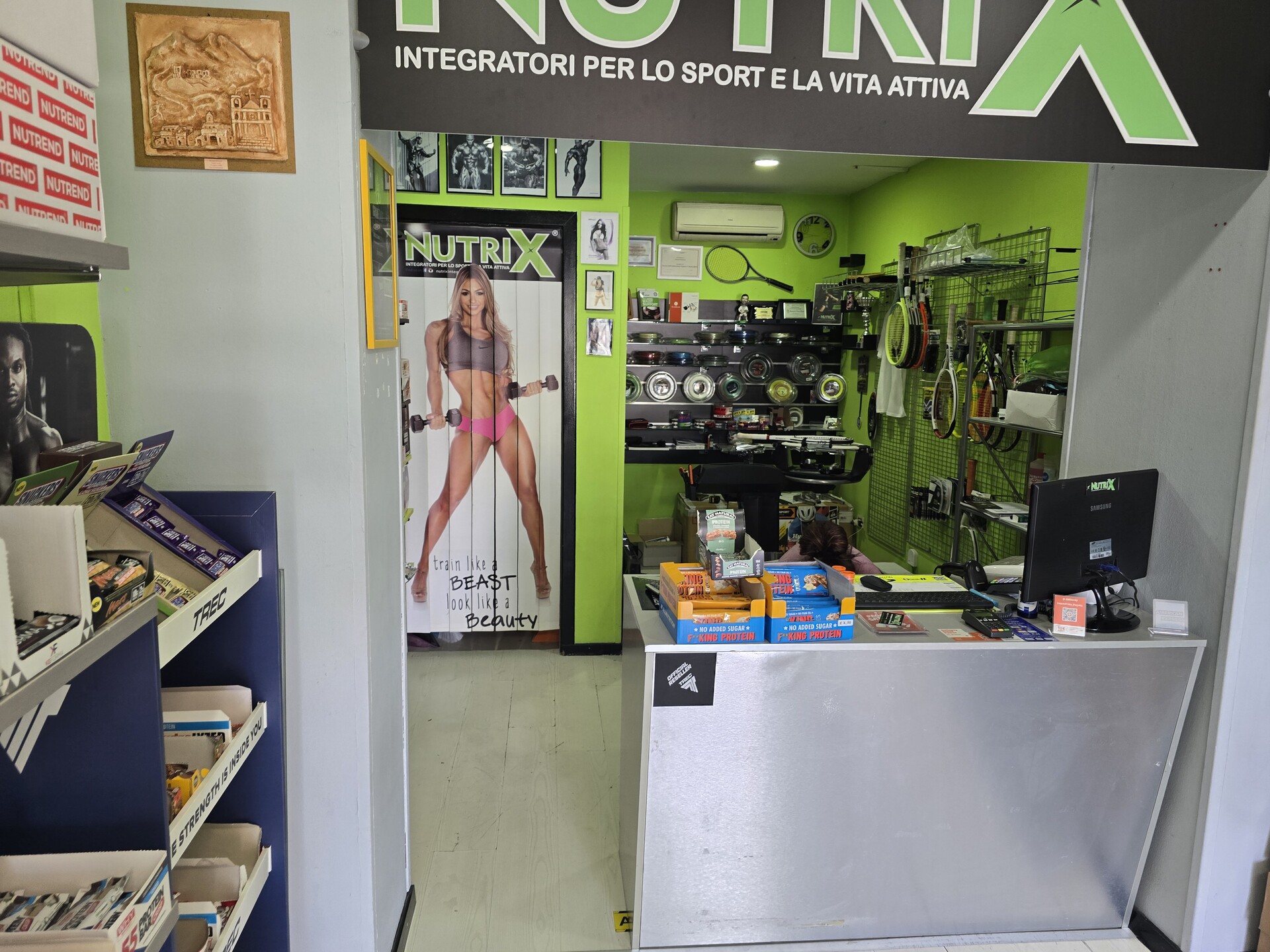 Negozio in Vendita a Palermo Uditore
