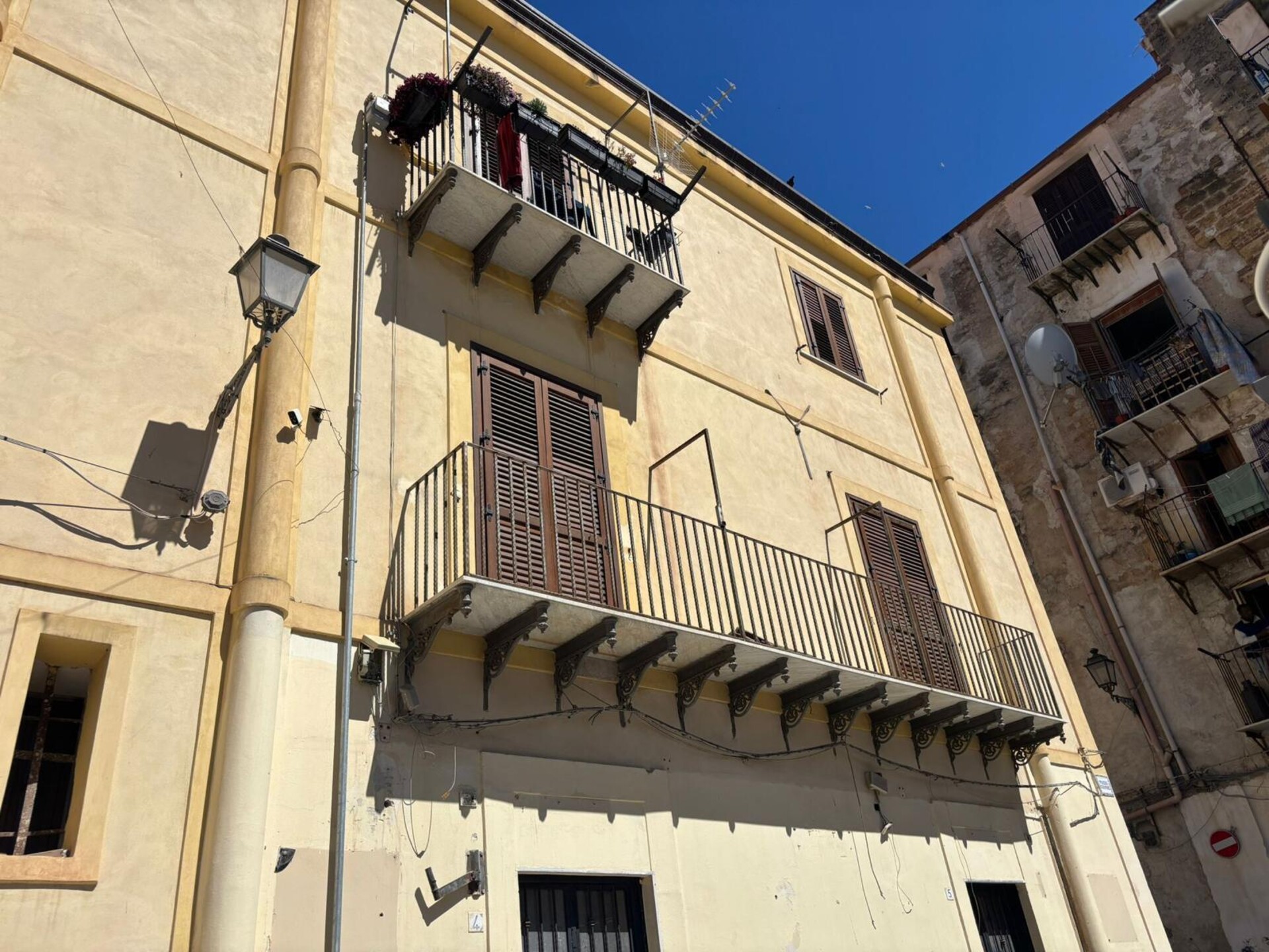 Appartamento in Vendita a Palermo Centro storico (Albergheria-Cattedrale)