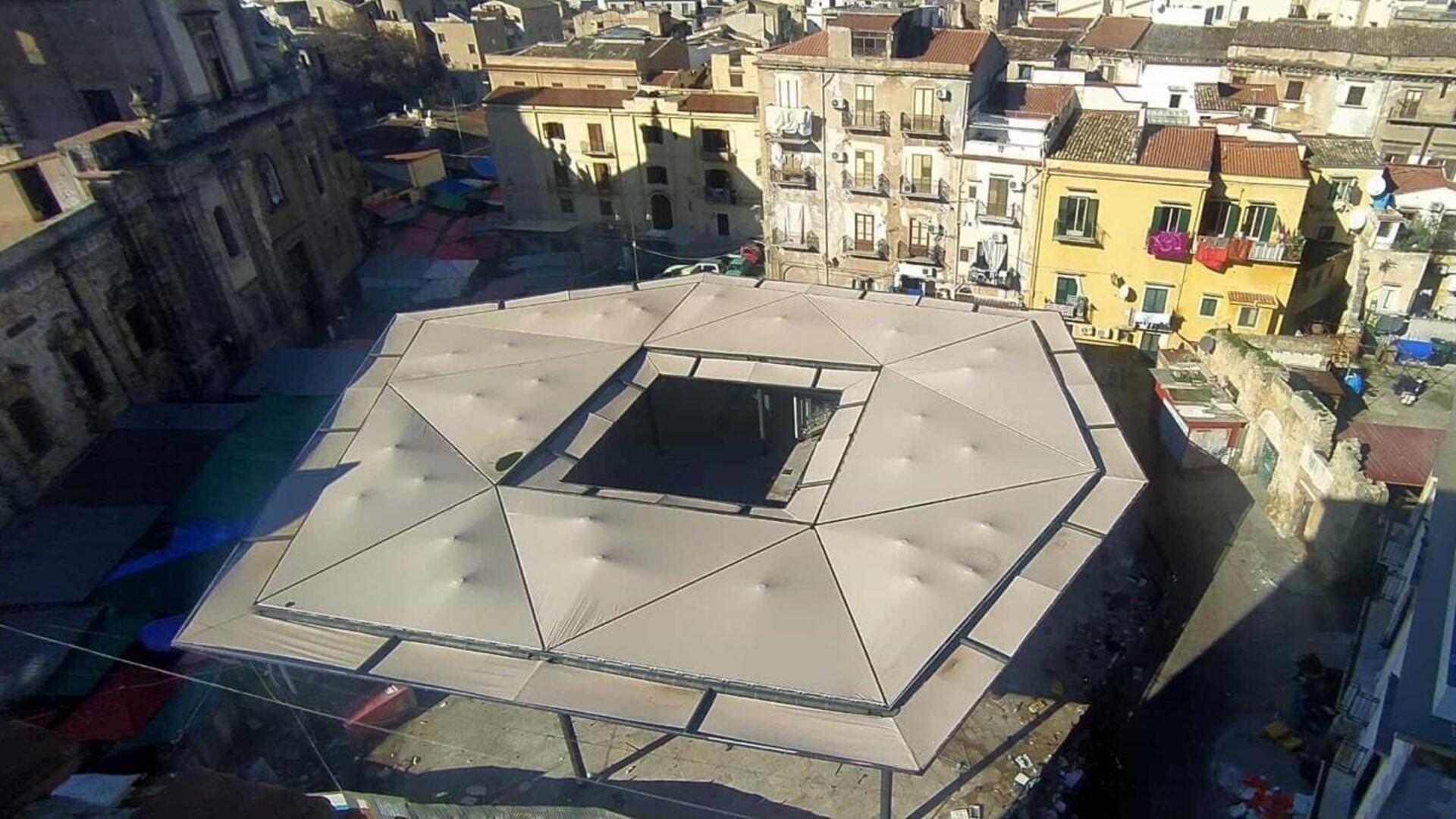 Appartamento in Vendita a Palermo Centro storico (Albergheria-Cattedrale)