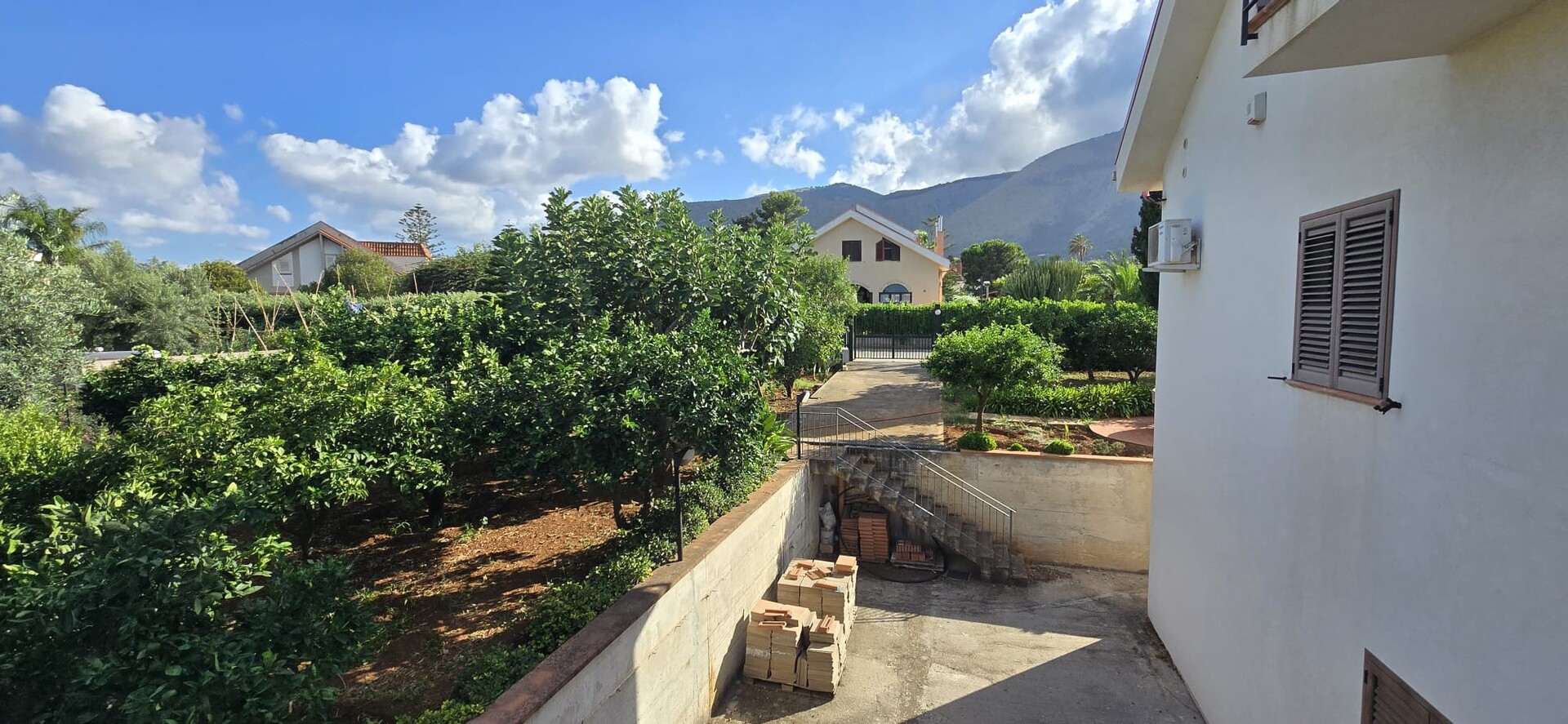 Villa in Vendita a Palermo Cardillo