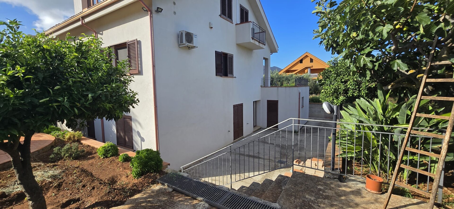 Villa in Vendita a Palermo Cardillo