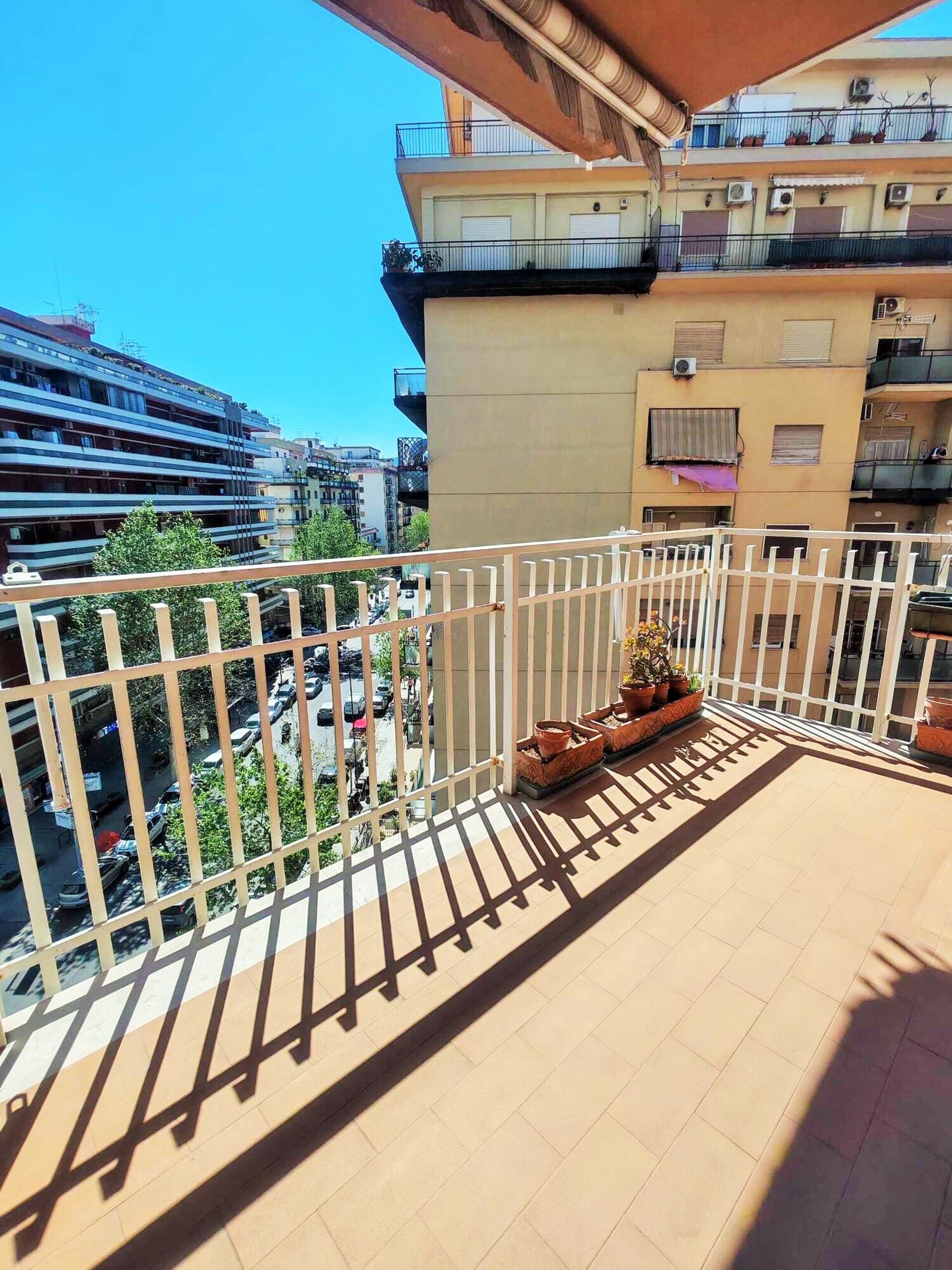 Appartamento in Vendita a Palermo Fiera - Montepellegrino - Cantieri