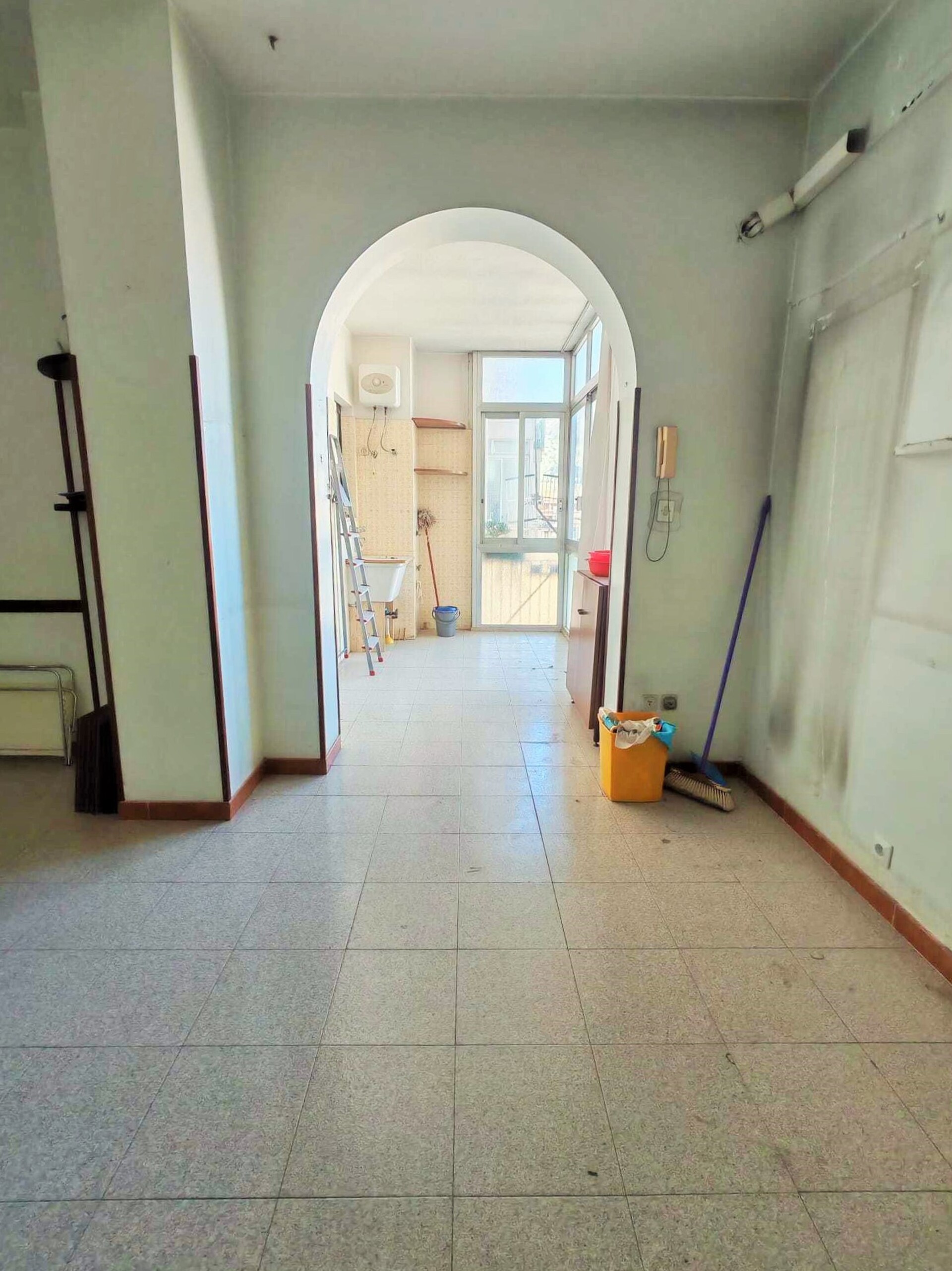 Appartamento in Vendita a Palermo Fiera - Montepellegrino - Cantieri
