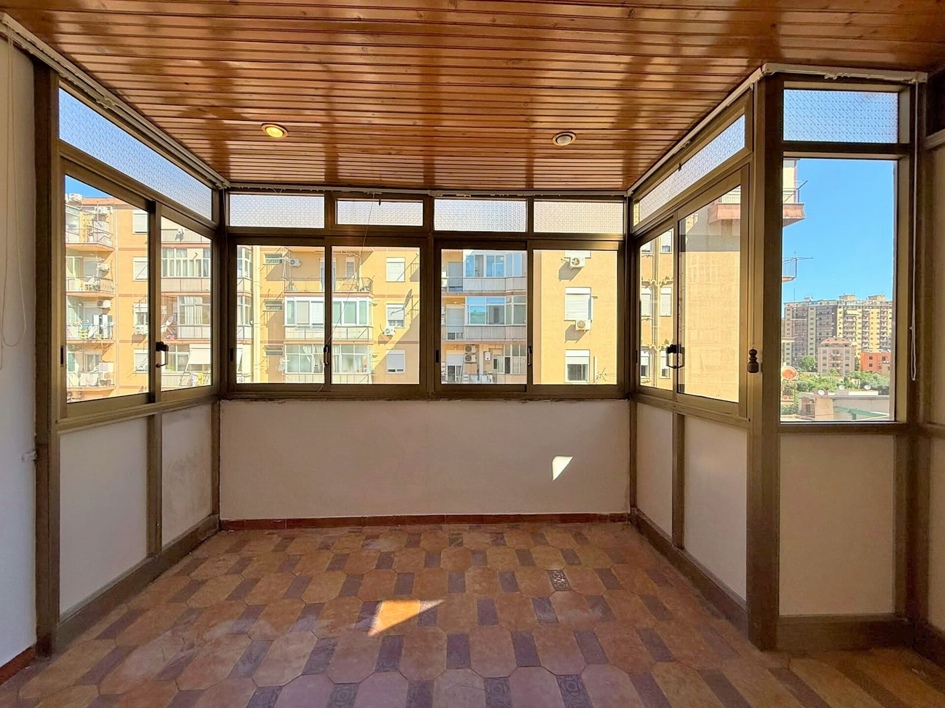 Attico in Vendita a Palermo Strasburgo Alta-San Lorenzo