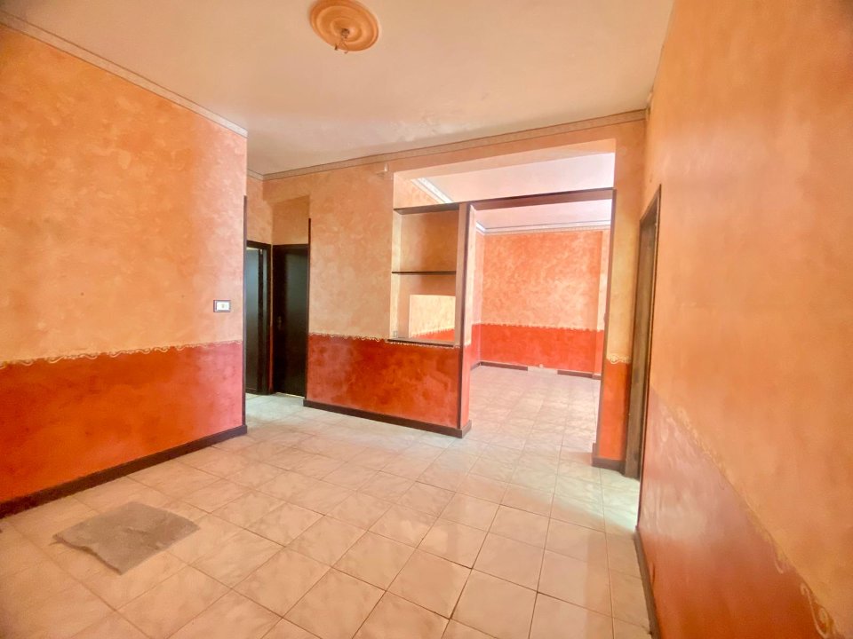 Appartamento in Vendita a Palermo C.so Tukory - Stazione - Oreto