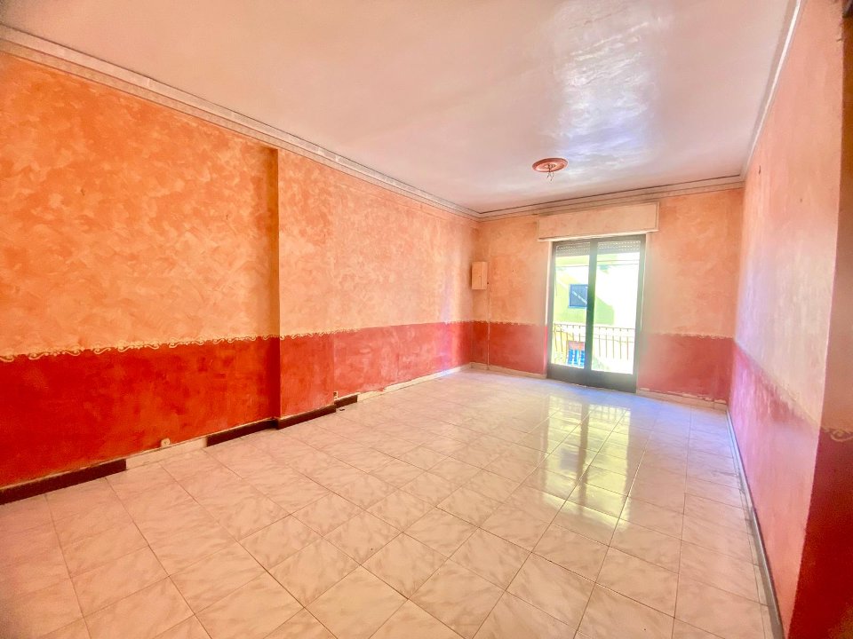 Appartamento in Vendita a Palermo C.so Tukory - Stazione - Oreto