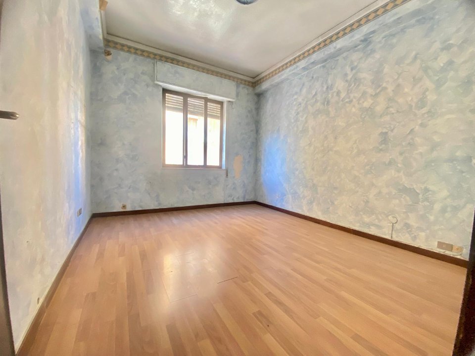 Appartamento in Vendita a Palermo C.so Tukory - Stazione - Oreto