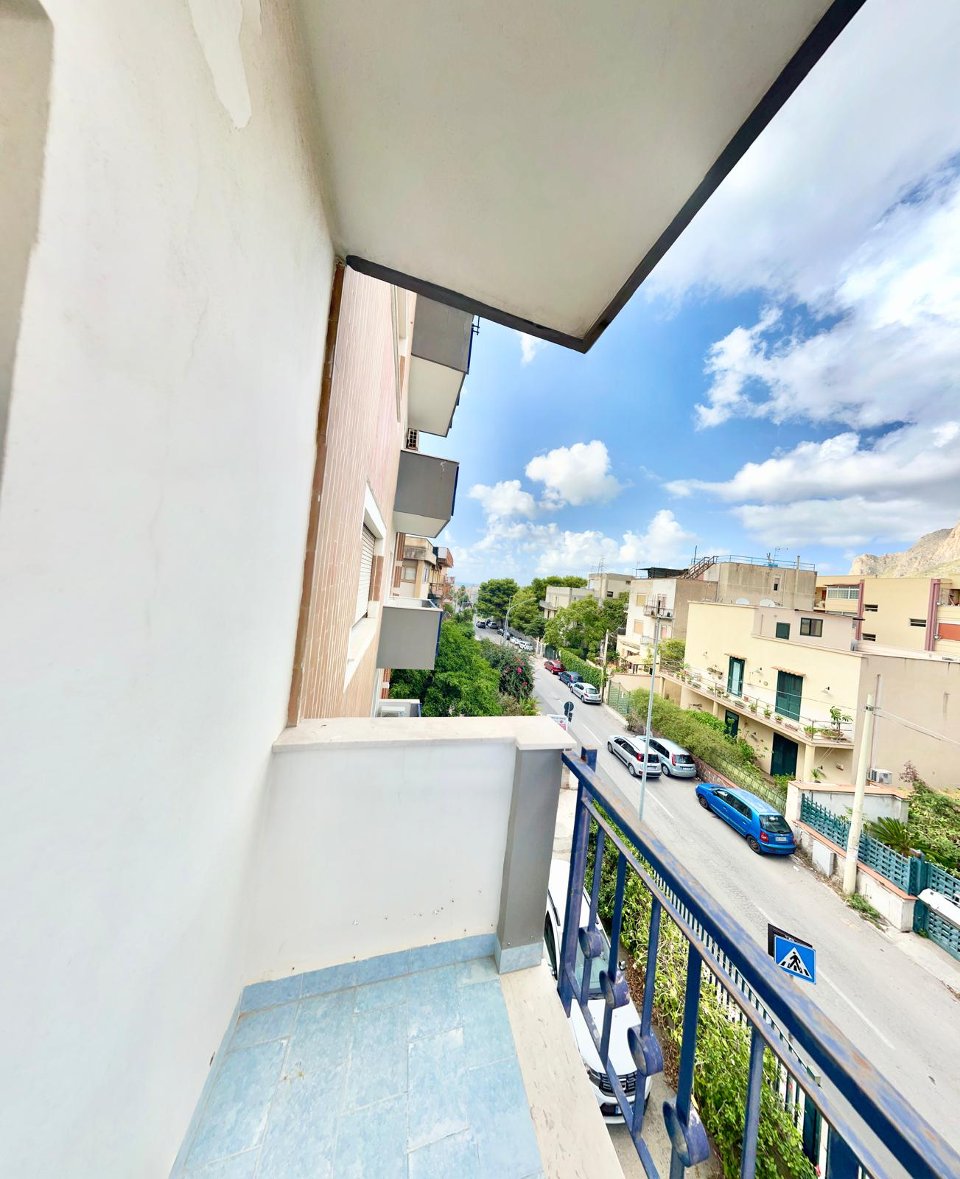 Appartamento in Vendita a Palermo Sferracavallo