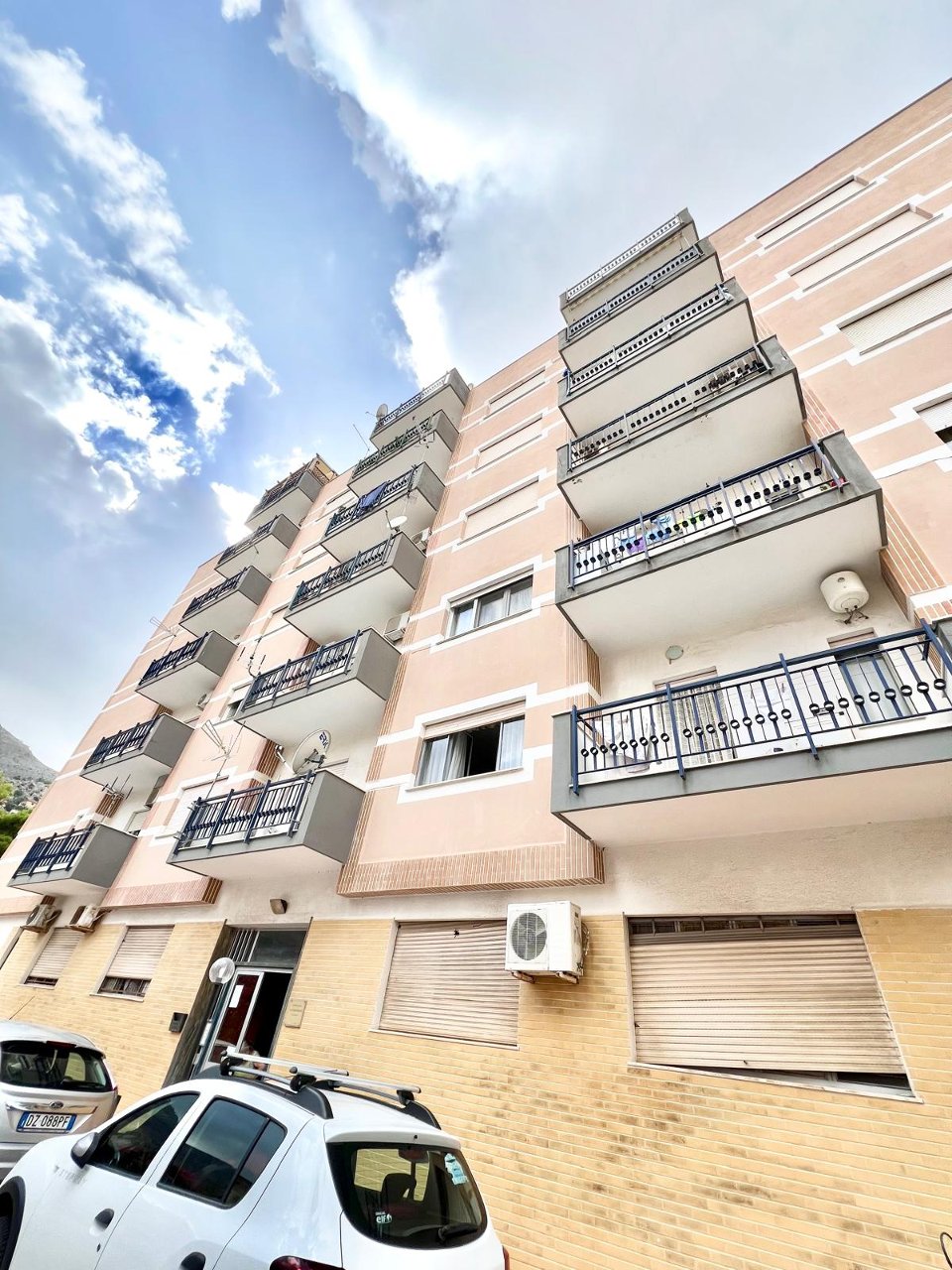 Appartamento in Vendita a Palermo Sferracavallo