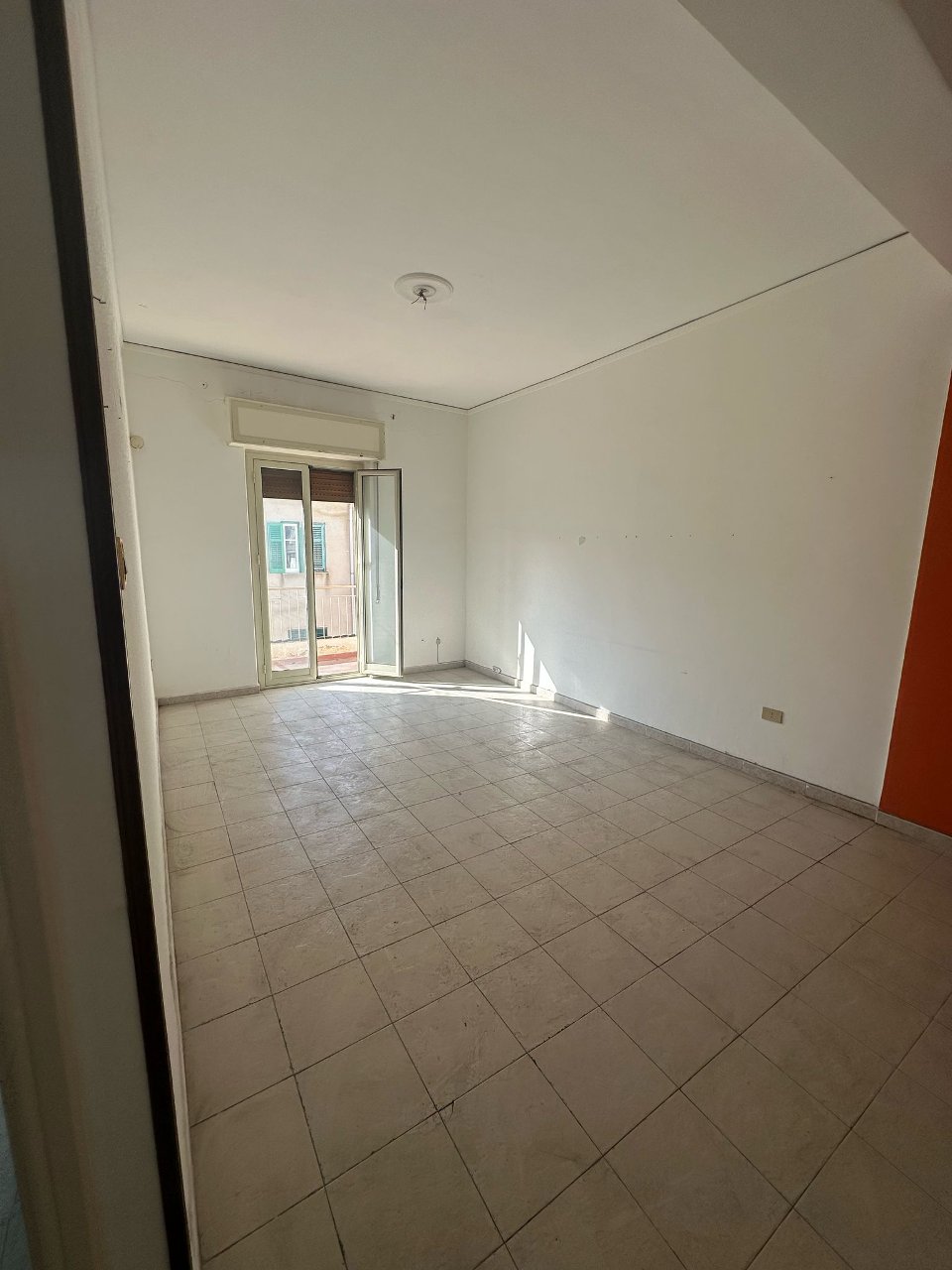 Appartamento in Vendita a Palermo Noce - Parisio - Serradifalco - Perpignano bassa