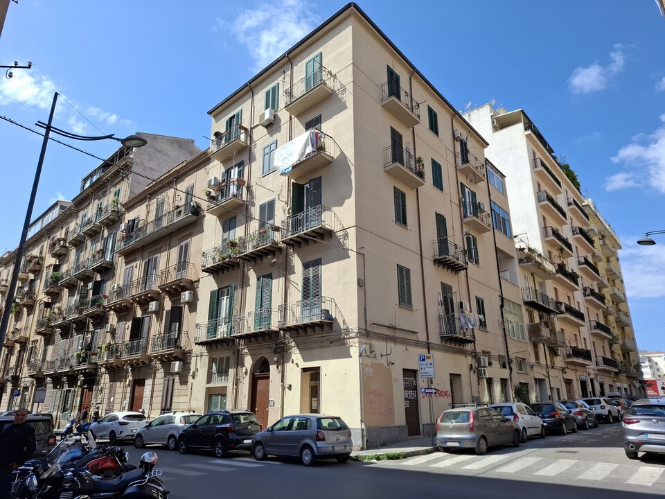 Appartamento in Vendita a Palermo Notarbartolo - Terrasanta