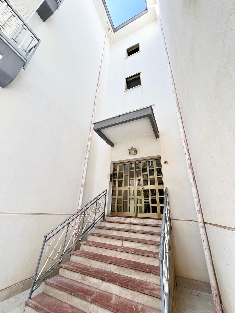 Appartamento in Vendita a Palermo Villagrazia