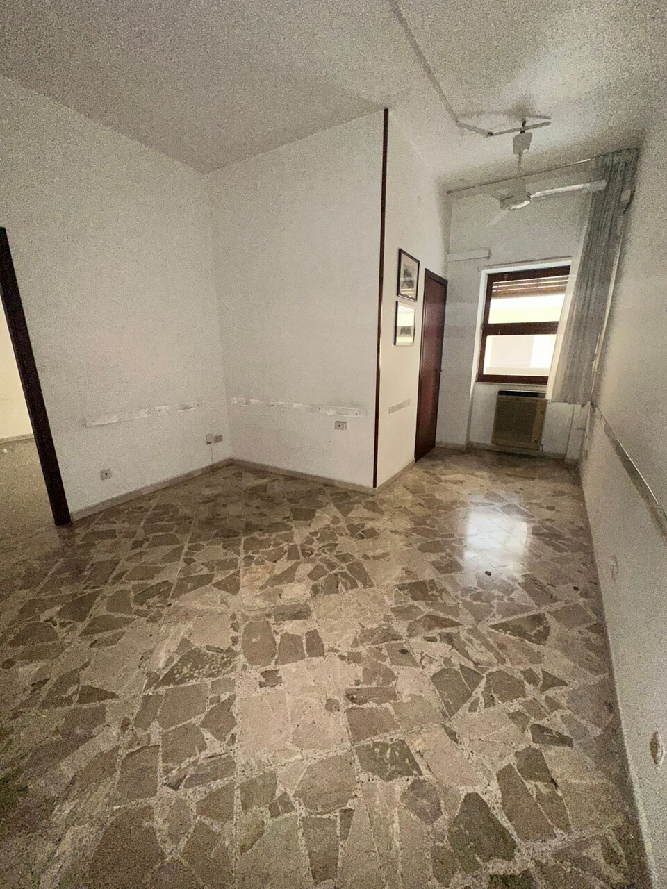 Appartamento in Vendita a Palermo Fiera - Montepellegrino - Cantieri