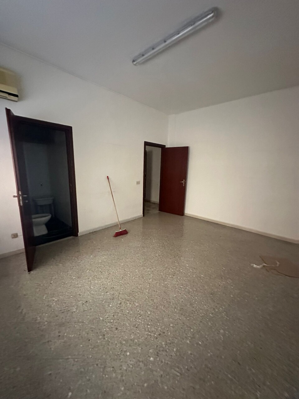 Appartamento in Vendita a Palermo Fiera - Montepellegrino - Cantieri