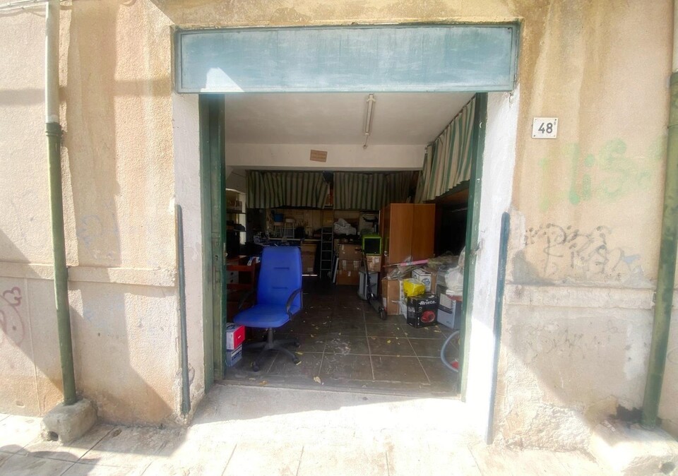 Casa singola in Vendita a Palermo Fiera - Montepellegrino - Cantieri