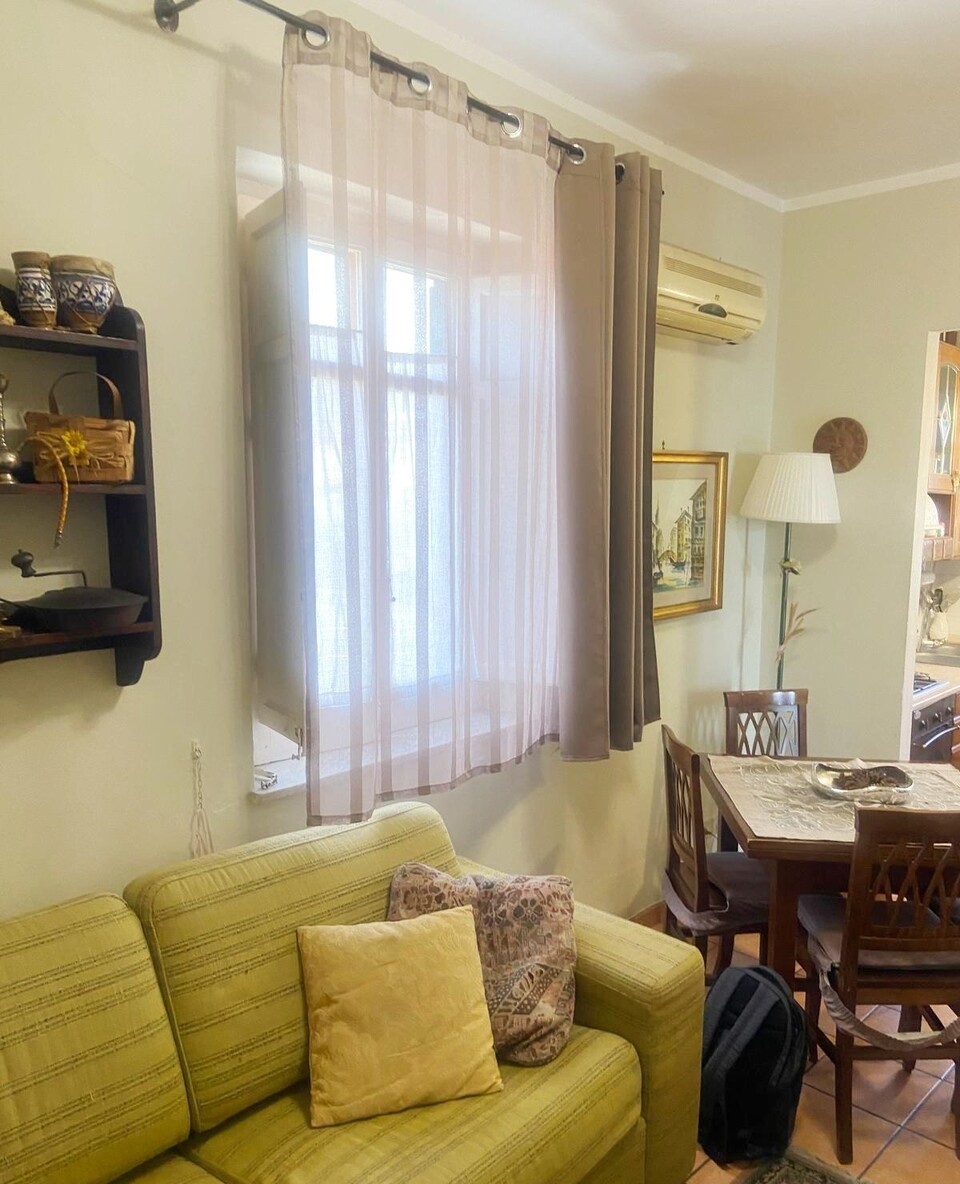 Casa singola in Vendita a Palermo Fiera - Montepellegrino - Cantieri