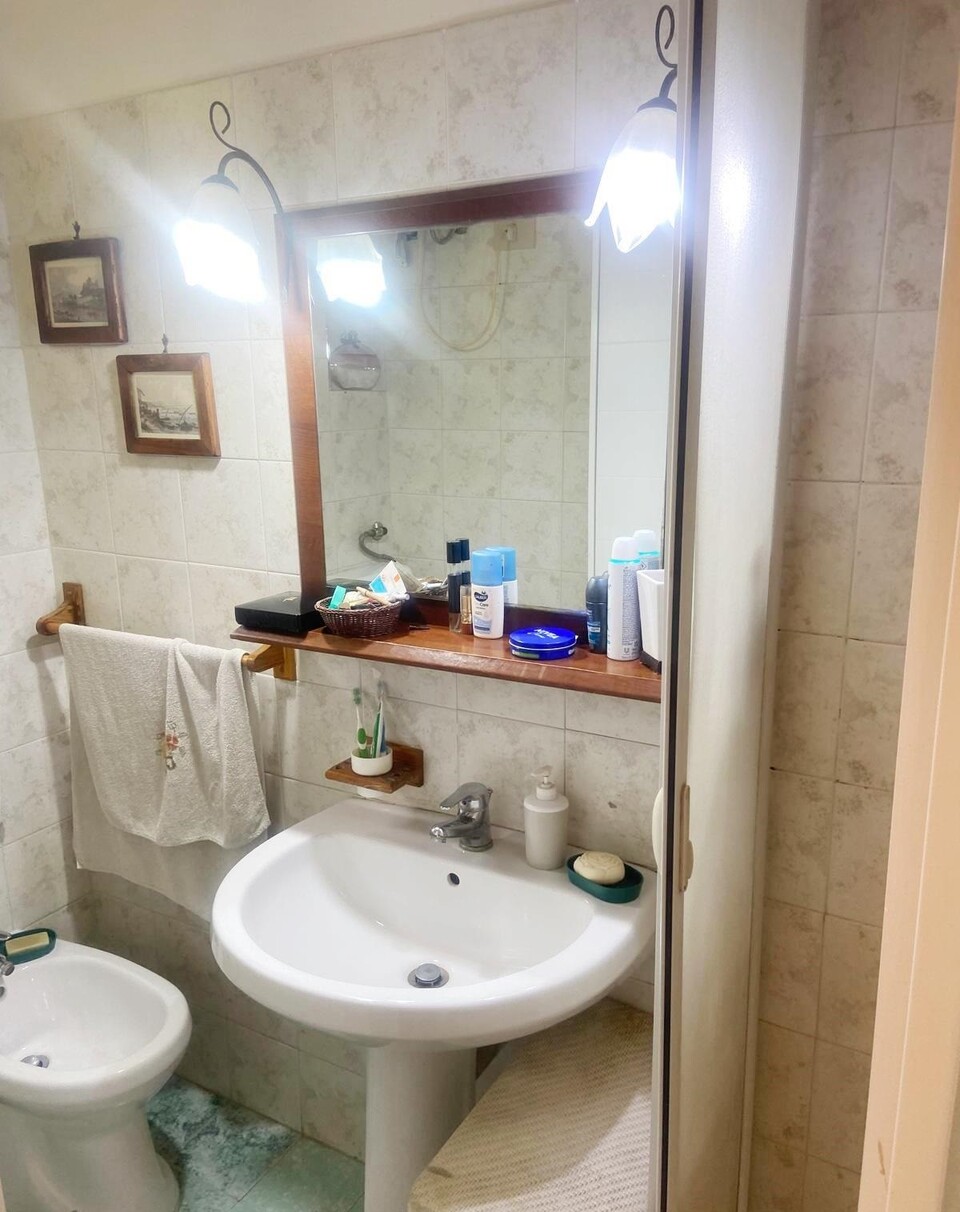 Casa singola in Vendita a Palermo Fiera - Montepellegrino - Cantieri