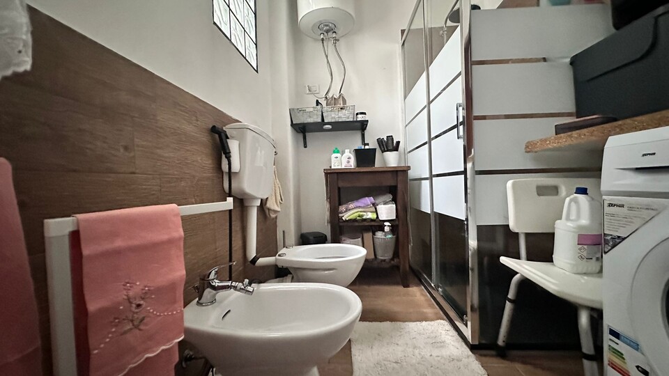 Appartamento in Vendita a Palermo Fiera - Montepellegrino - Cantieri