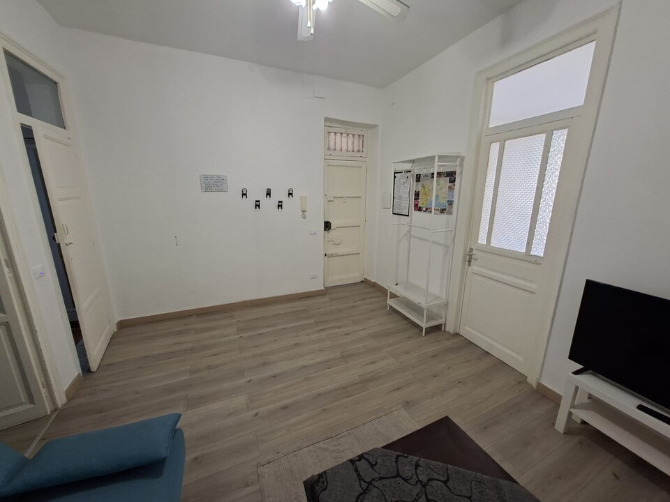 Appartamento in Vendita a Palermo C.so Tukory - Stazione - Oreto