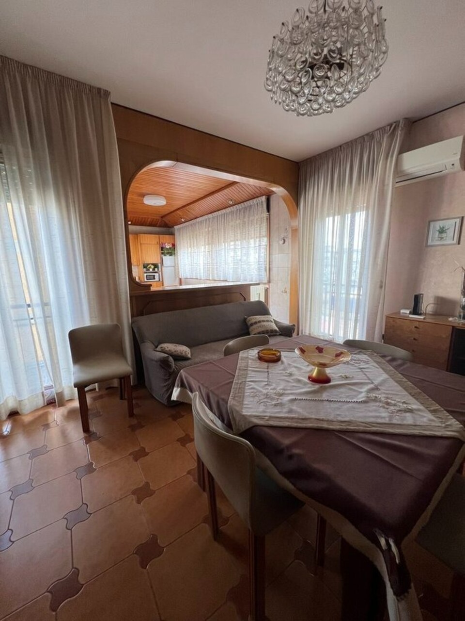 Appartamento in Vendita a Palermo Fiera - Montepellegrino - Cantieri