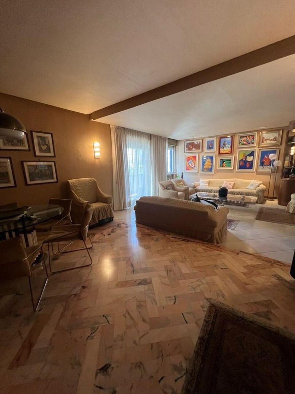 Appartamento in Vendita a Palermo Fiera - Montepellegrino - Cantieri