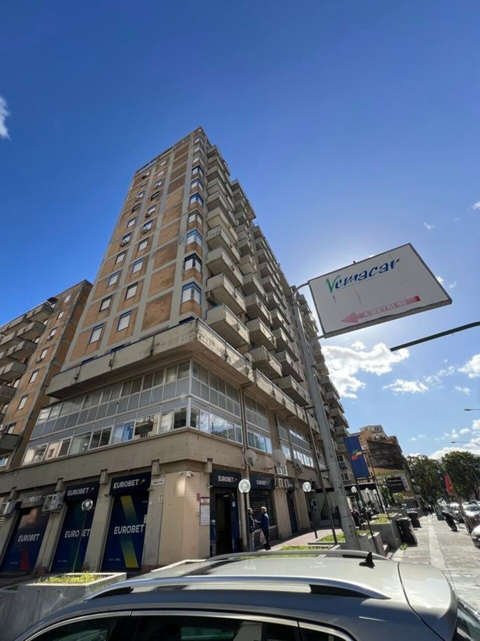 Appartamento in Vendita a Palermo Fiera - Montepellegrino - Cantieri