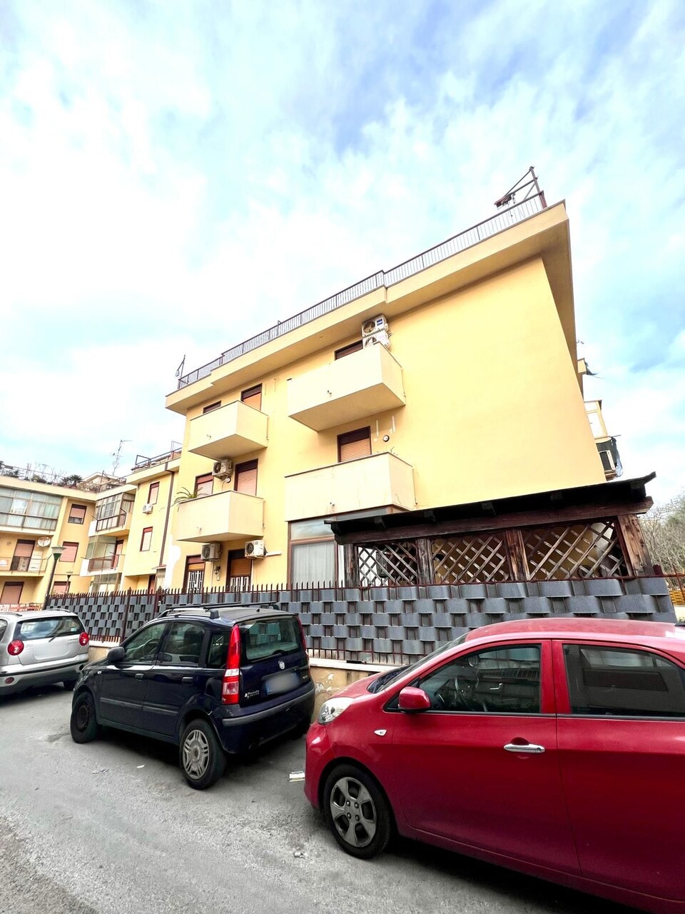 Appartamento in Vendita a Palermo Partanna Mondello