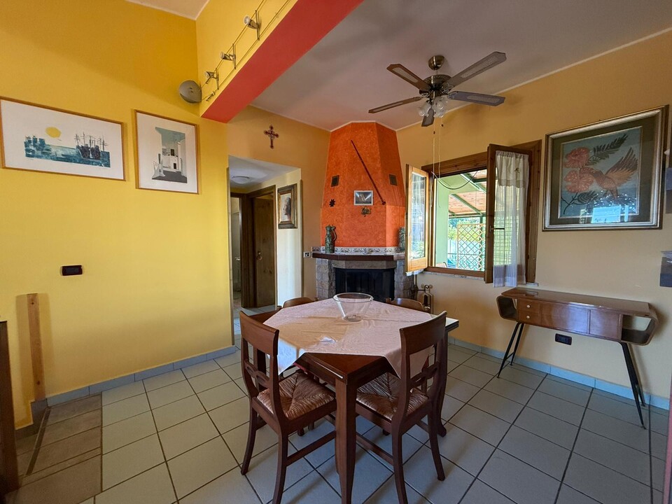 Villa in Vendita a Altavilla Milicia (Palermo)