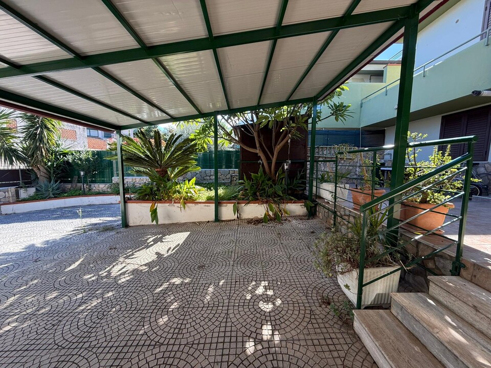 Villa in Vendita a Altavilla Milicia (Palermo)