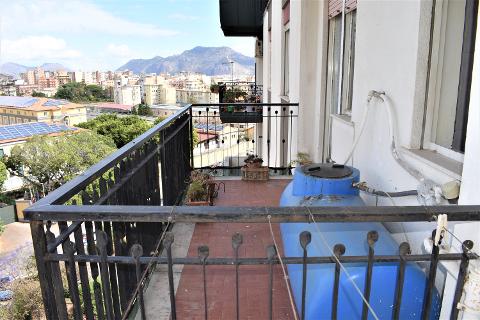 Appartamento in Vendita a Palermo Pisani - Villatasca