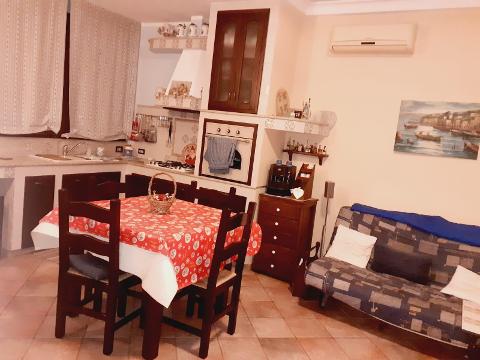 Appartamento in Vendita a Palermo Villagrazia
