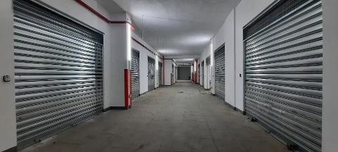 Garage singolo in Vendita a Palermo Fiera - Montepellegrino - Cantieri