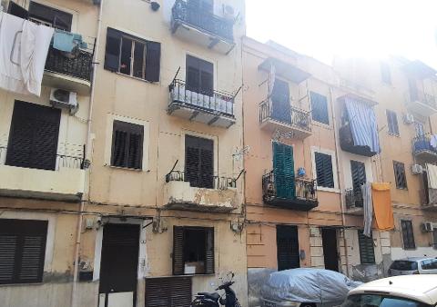 Appartamento in Vendita a Palermo Università - Villaggio Santa Rosalia