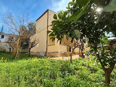 Villa in Vendita a Palermo Mondello - Galatea