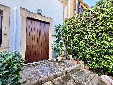 Appartamento in Vendita a Palermo Cardillo