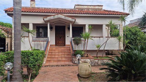 Villa in Vendita a Palermo Michelangelo - Cruillas