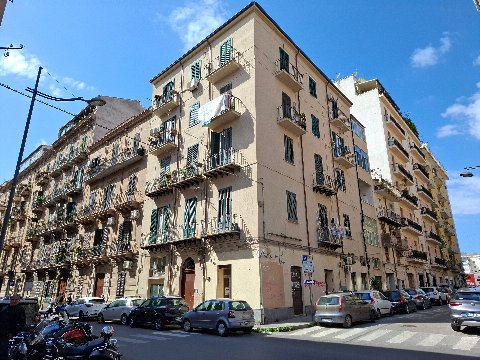 Appartamento in Vendita a Palermo Dante - Marconi - Sammartino