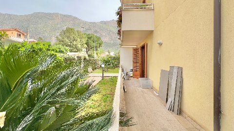Appartamento in Vendita a Capaci Capaci (Palermo)