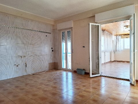 Appartamento in Vendita a Palermo Fiera - Montepellegrino - Cantieri