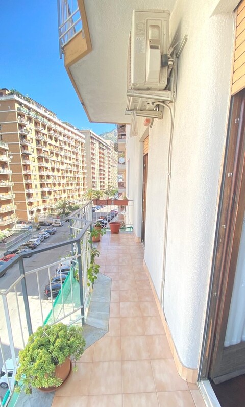 Appartamento in Vendita a Palermo