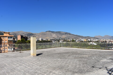 Appartamento in Vendita a Palermo Pitrè alta - Altarello