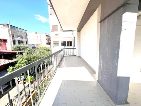 Appartamento in Vendita a Palermo Villagrazia
