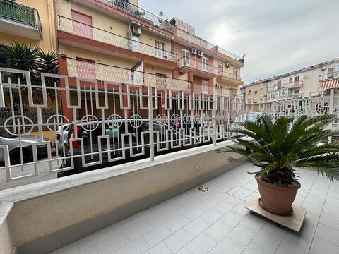 Appartamento in Vendita a Palermo Michelangelo - Cruillas